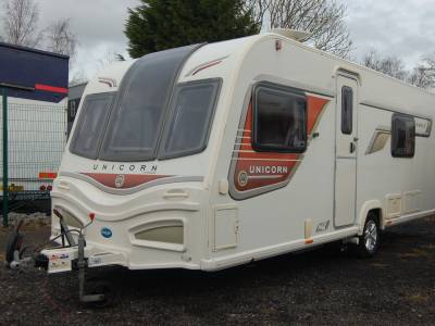 2013 Bailey Unicorn Cadiz 4 berth twin single bed single axle caravan