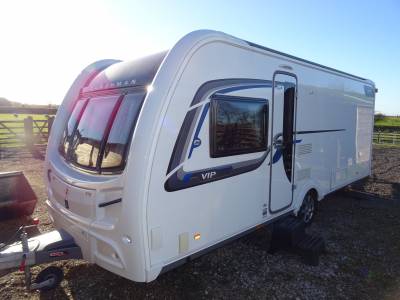 2016 Coachman VIP 575 4 berth island bed end washroom motormover caravan for sale