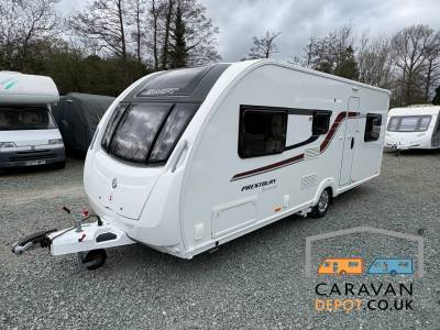 2017 Swift Prestbury Caravan - 6 Berth Family Touring Caravan | Fixed Bunks | Separate Shower | ATC