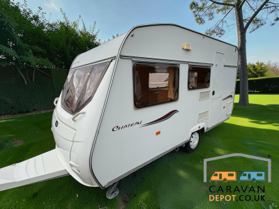 2006 Lunar Chateau 400 - 4 Berth - Light Weight Tourer - Motor Mover