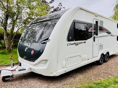 2024 Swift 670 Challenger Grande SE 6 Berth Twin Axle Quad Motor Mover Caravan