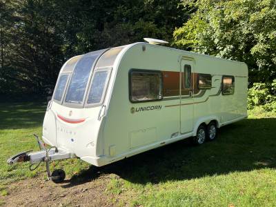 Bailey Unicorn Cordoba 4 Berth Twin Beds Lounge Conversion Motor Mover
