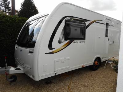 Lunar Solaris 462 2017, 2 Berth Caravan with lots of extras