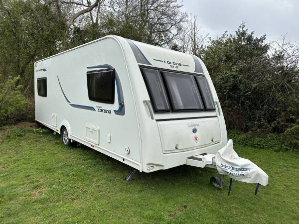 Compass Carona 566 6 Berth single axel  2016 caravan