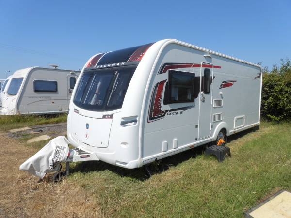 Coachman Pastiche 575