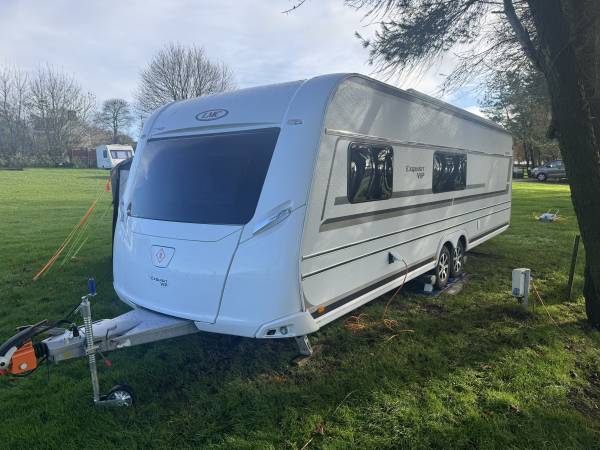 LMC Exquisite VIP 685 5 Berth Island Bed Caravan For Sale