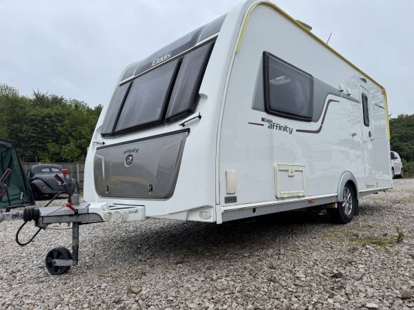 Elddis Affinity 182 Spacious 2 berth caravan