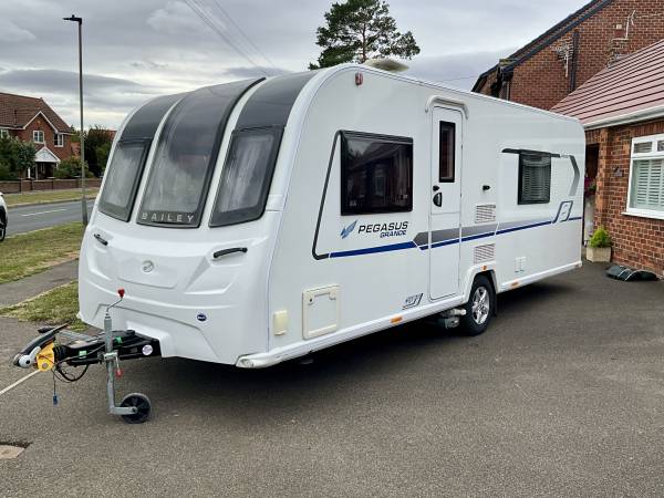 Bailey Pegasus Grande Rimini, 2019, 4 berth, single beds caravan for sale