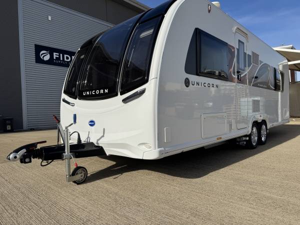Bailey Unicorn V Pamplona 4 berth family caravan